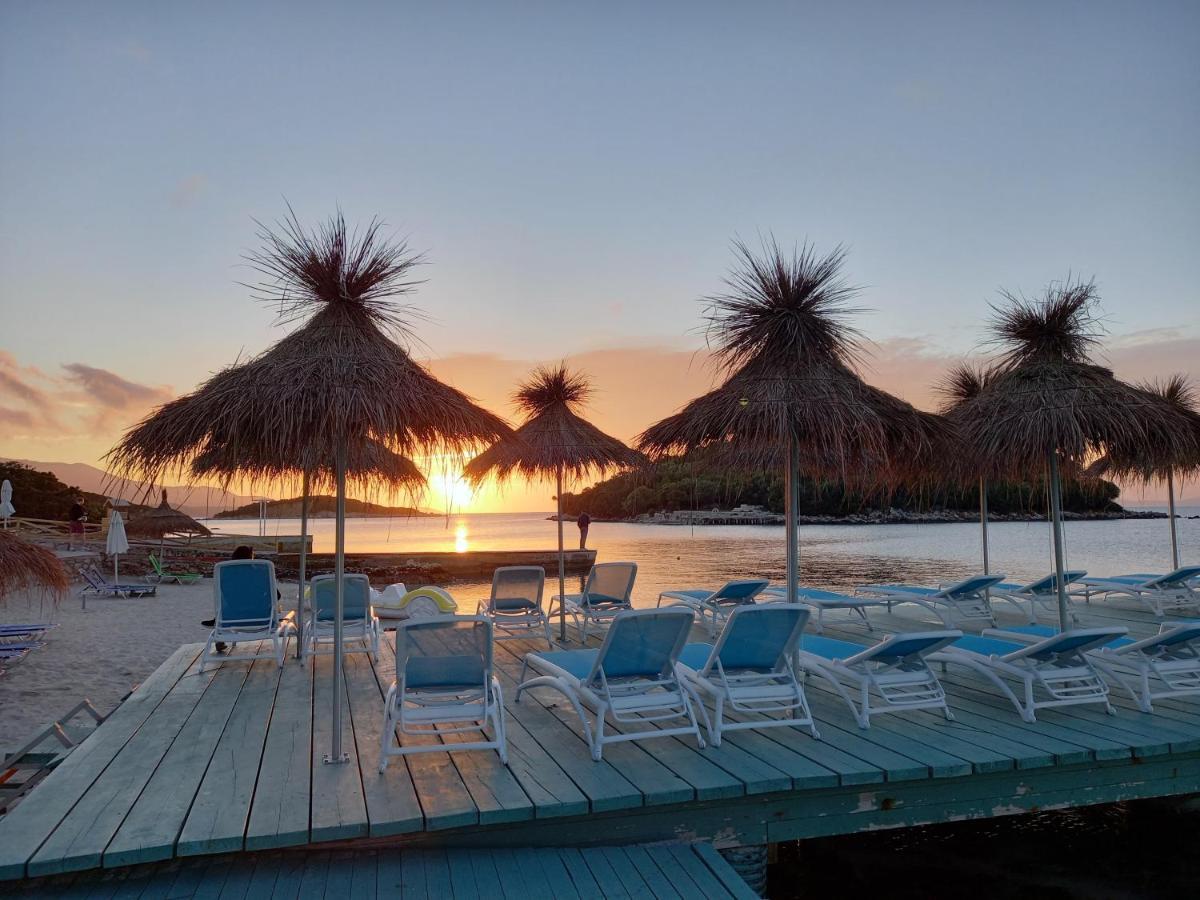 Jonny Guesthouse Ksamil Exterior photo
