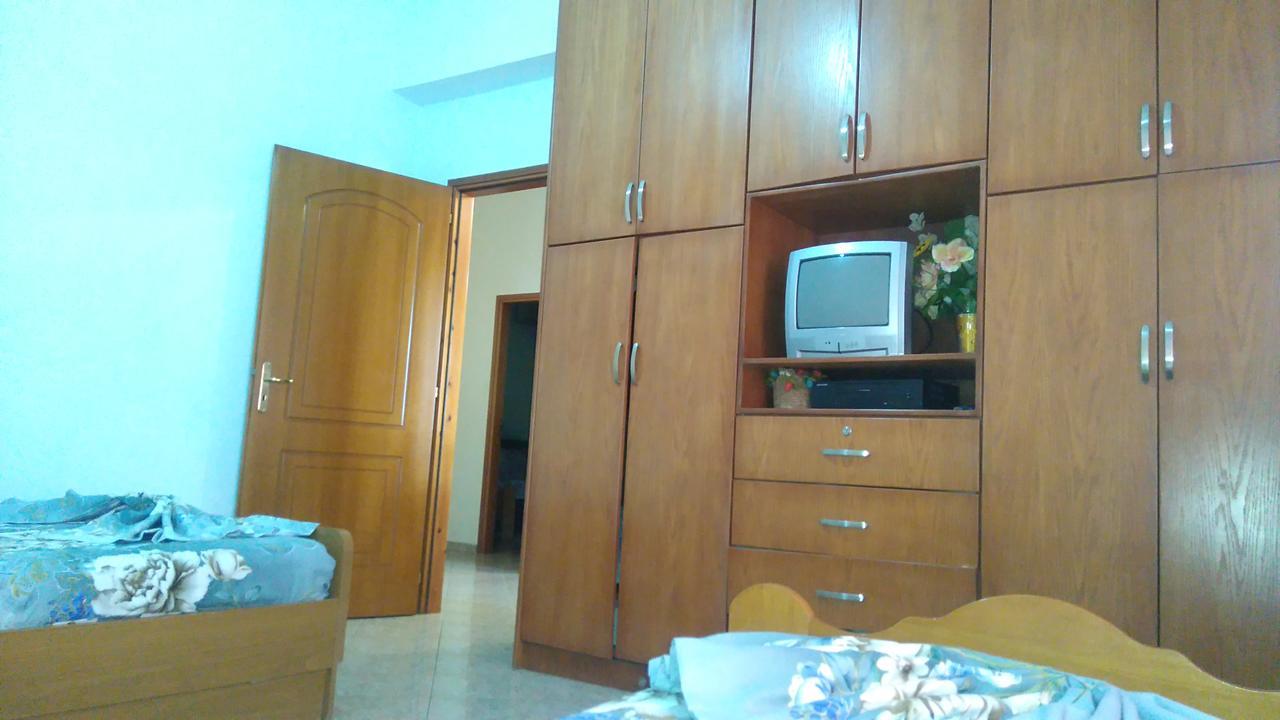 Jonny Guesthouse Ksamil Exterior photo